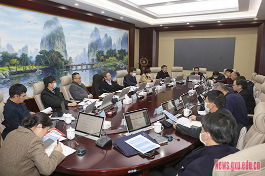 刘正东主持党委常委会议专题学习《中国共产党统一战线工作条...