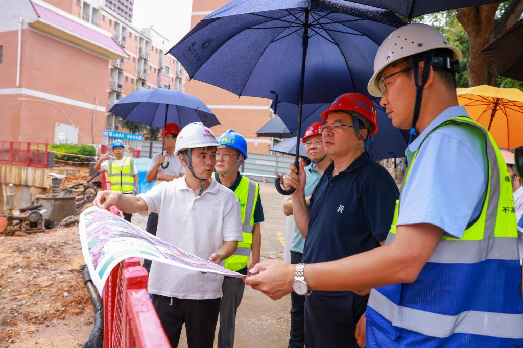                 李国忠带队调研暑期重点在建工程推进情况（2025-07-15）